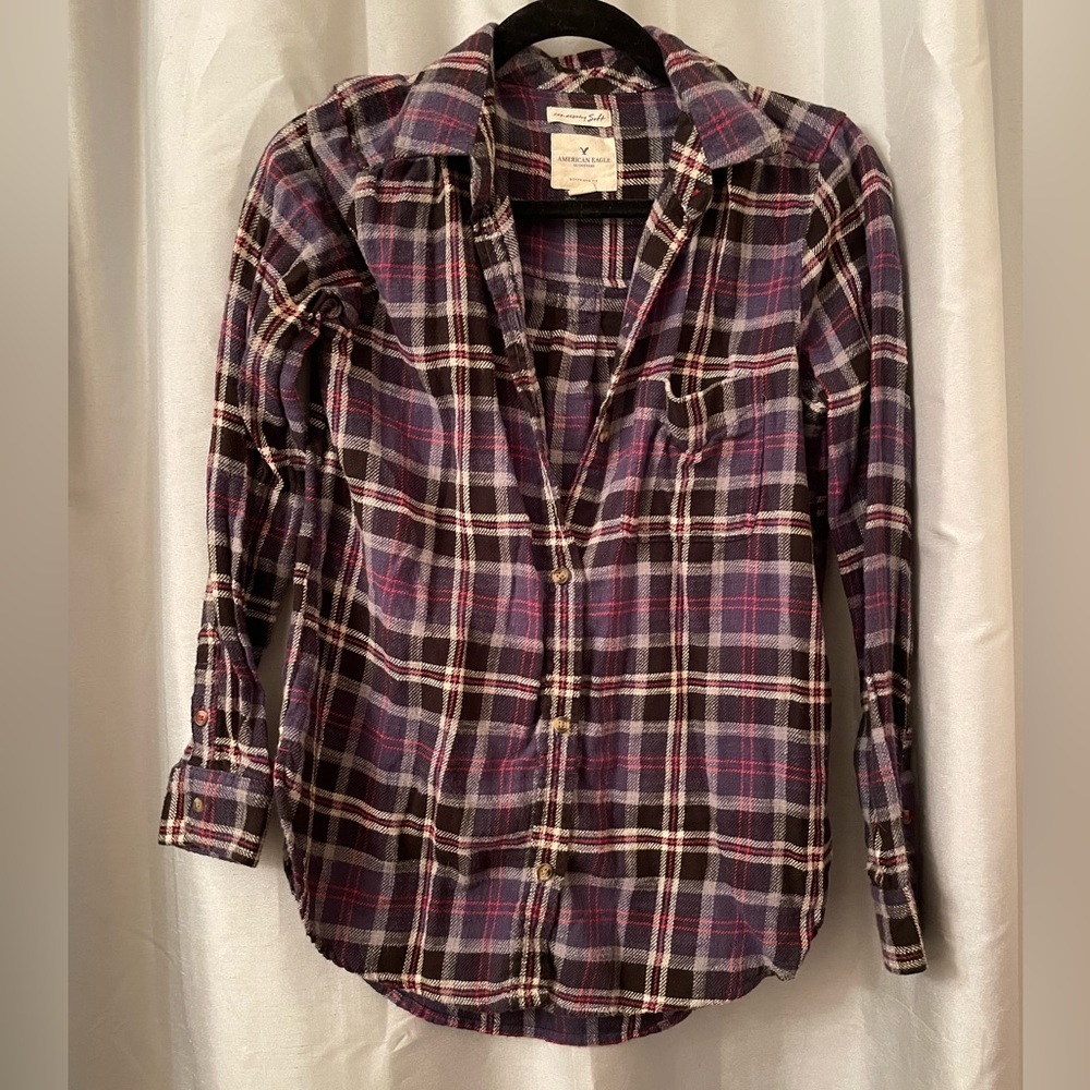 Bluish/Purple Flannel American Eagle size Small